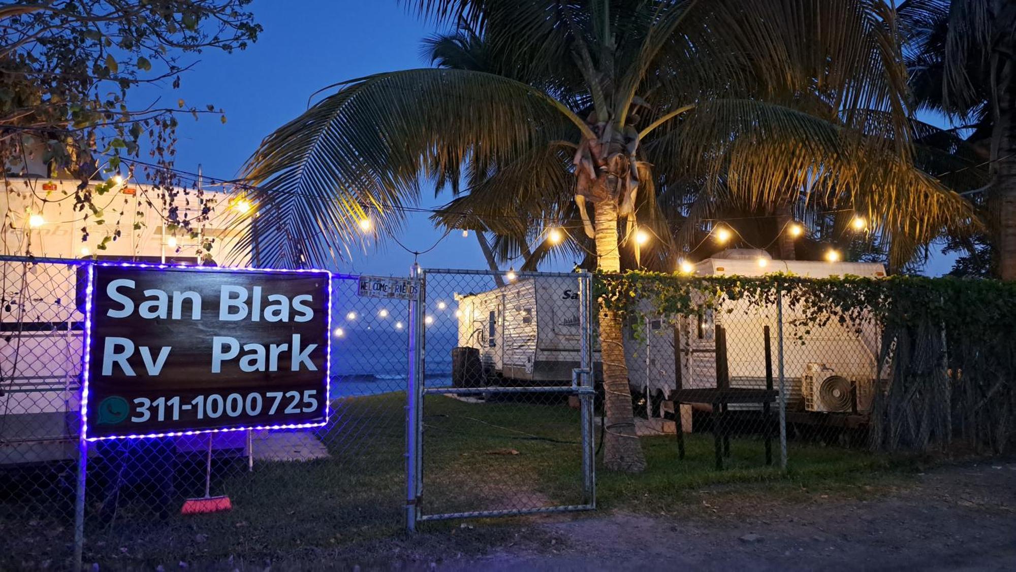 San Blas Rv Park Frente Al Mar Matanchen Eksteriør billede